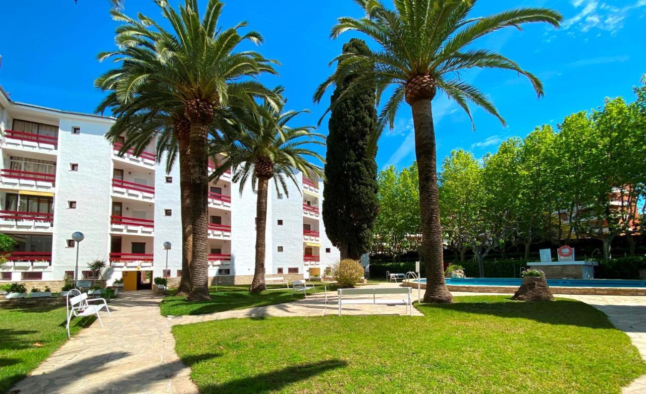 Corcega Salou Beach Apartaments ภายนอก รูปภาพ